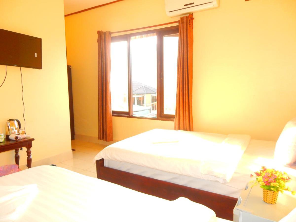 วังเวียง คาเมลเลีย โฮเต็ล Hotel ภายนอก รูปภาพ