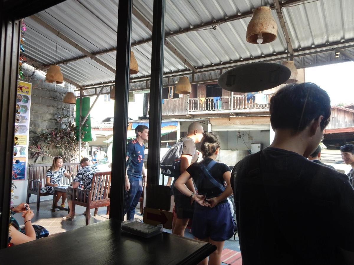 วังเวียง คาเมลเลีย โฮเต็ล Hotel ภายนอก รูปภาพ